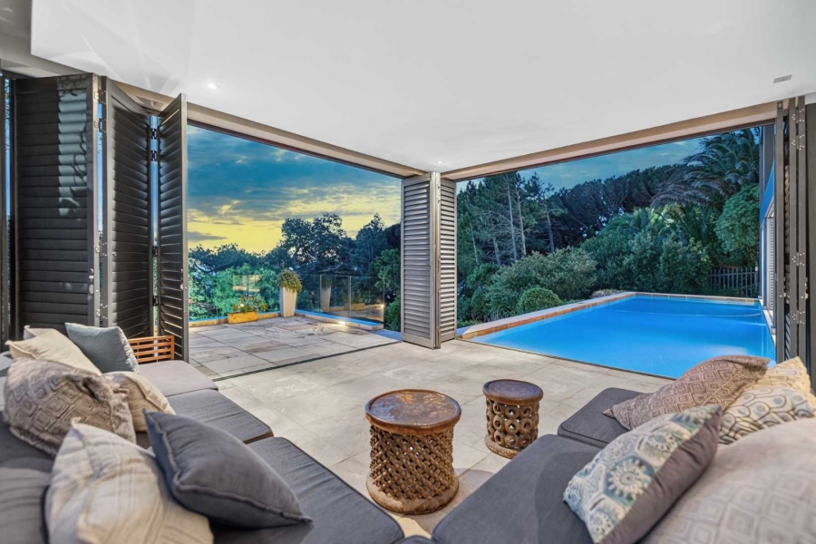 5 Bedroom Property for Sale in Camps Bay Western Cape